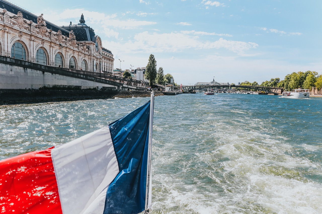 París