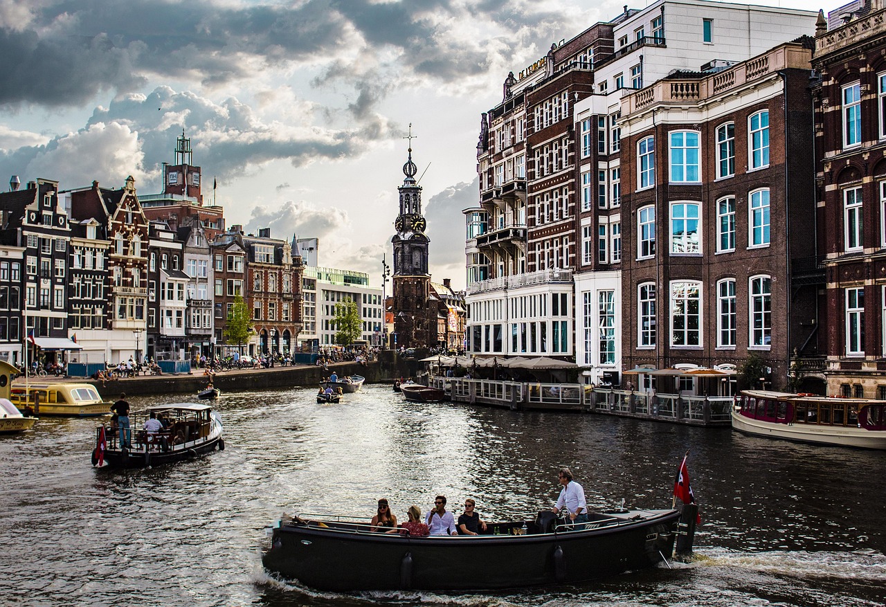 Ámsterdam — Canales y Desfile del Canal